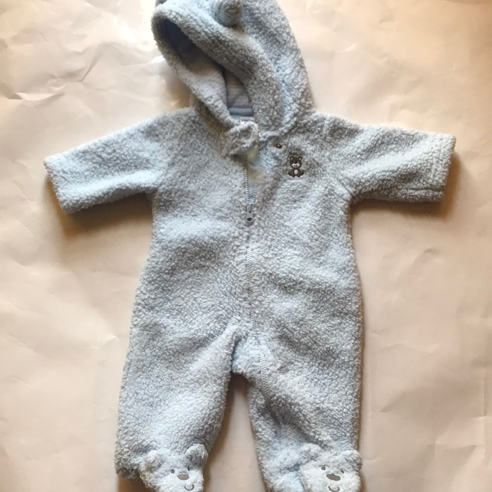 New born body suit for boy.